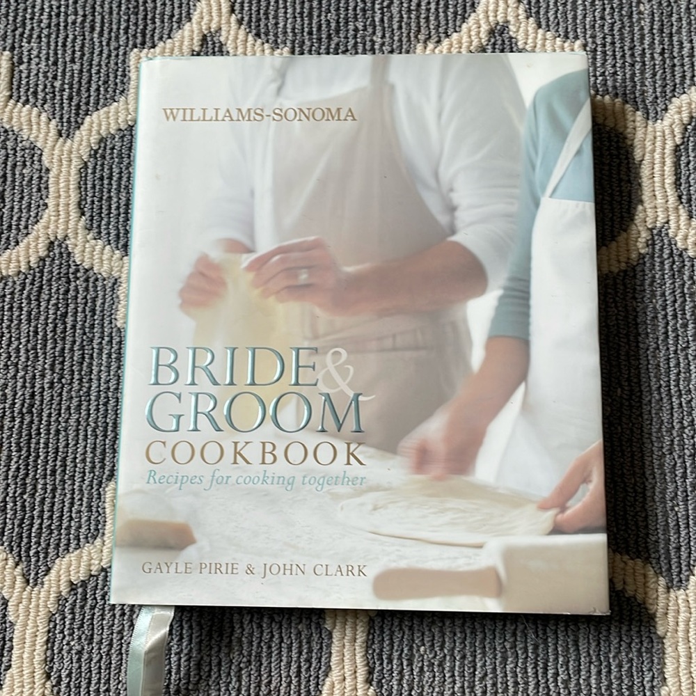 Williams Sonoma -Bride & Groom Cooking Together